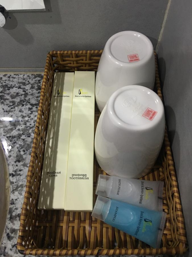 Min Hotel 1 プノンペン エクステリア 写真